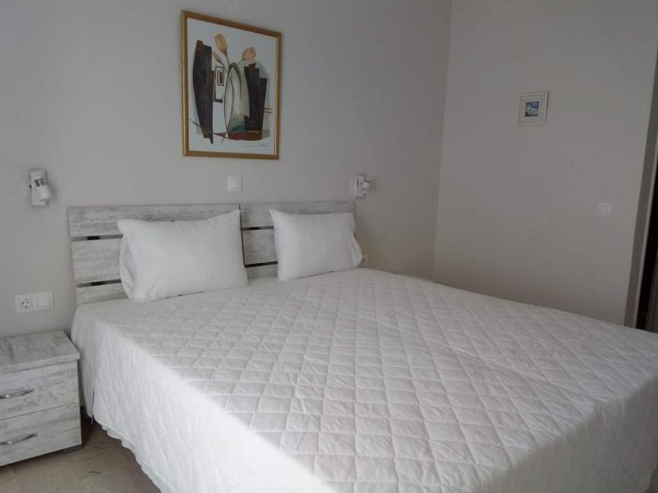 Mare Monte Hotel Chora  Buitenkant foto
