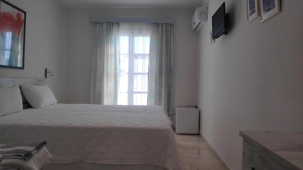 Mare Monte Hotel Chora  Buitenkant foto