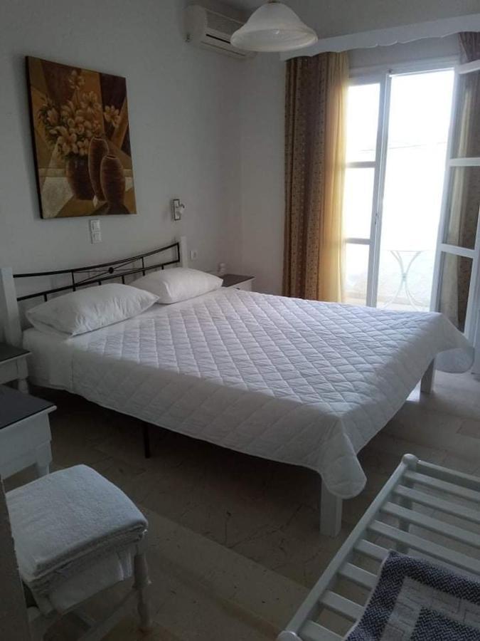 Mare Monte Hotel Chora  Buitenkant foto