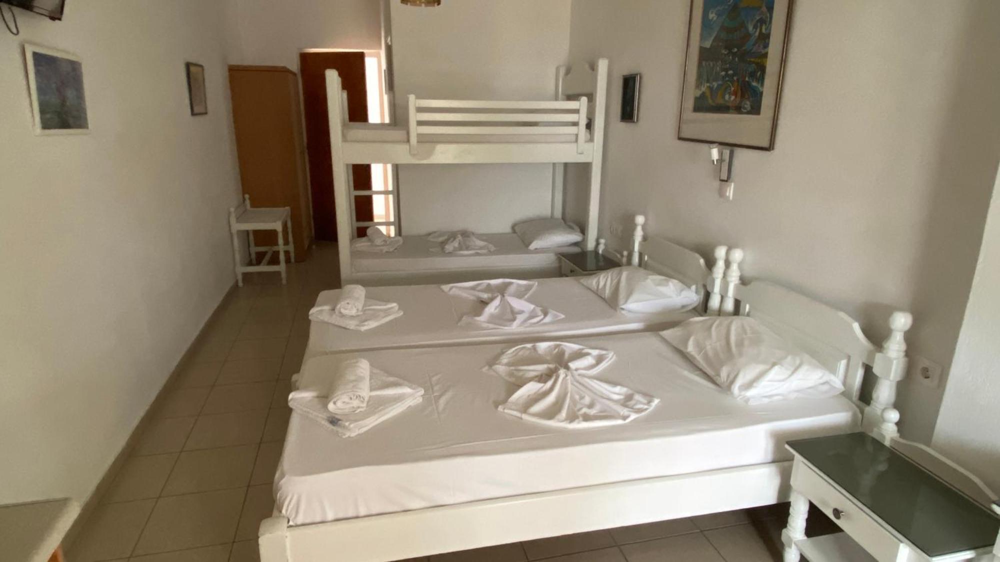 Mare Monte Hotel Chora  Buitenkant foto