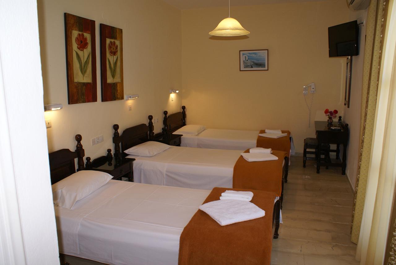 Mare Monte Hotel Chora  Buitenkant foto
