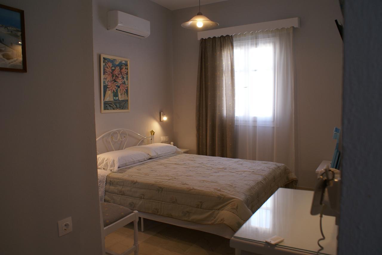 Mare Monte Hotel Chora  Buitenkant foto