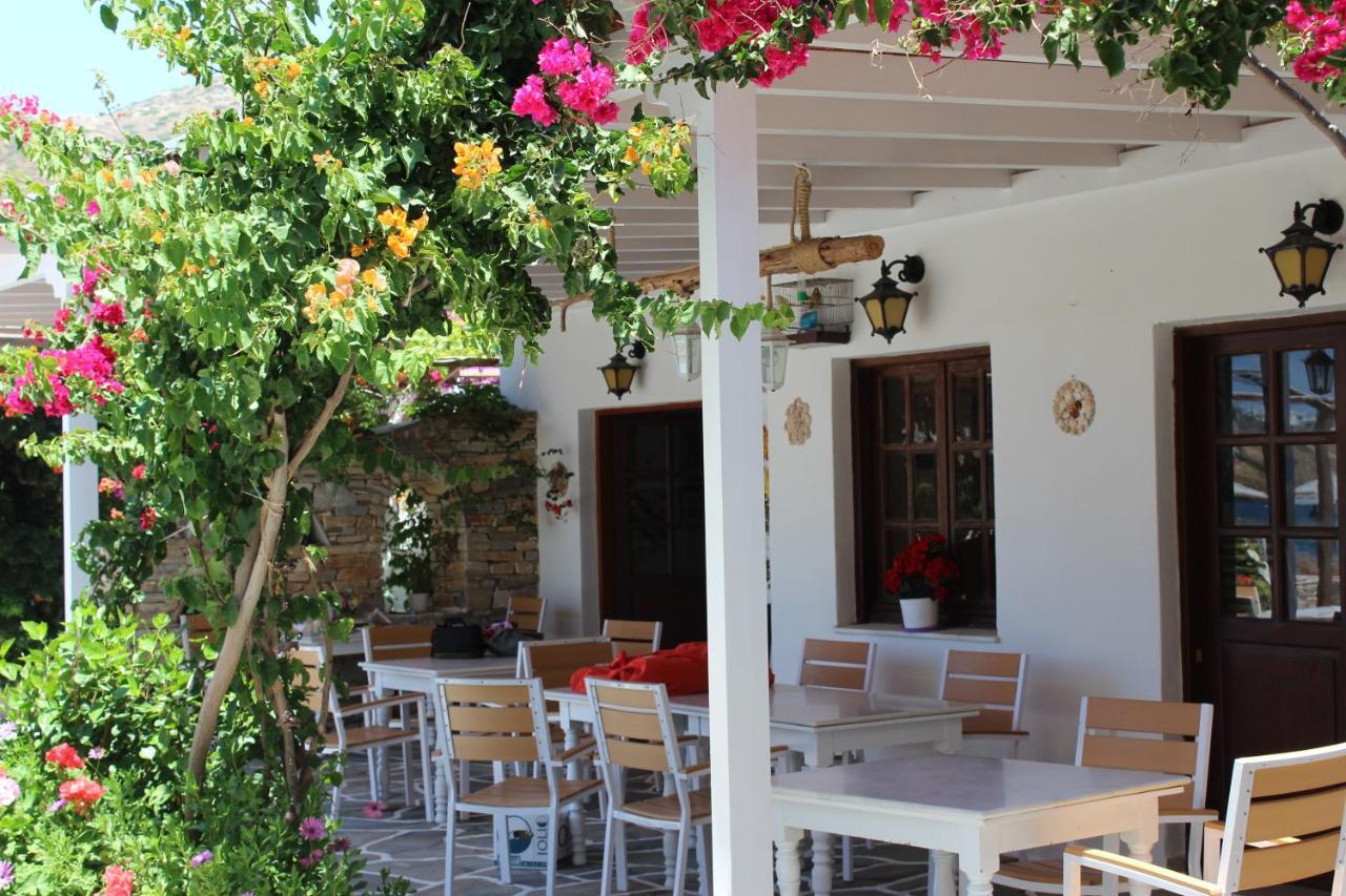 Mare Monte Hotel Chora  Buitenkant foto